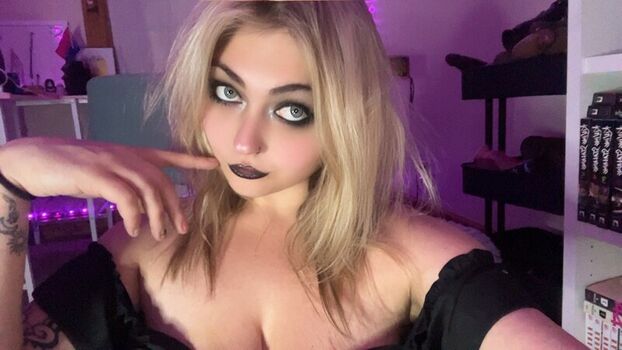 Full leaked Bimbobambi private onlyfans photo