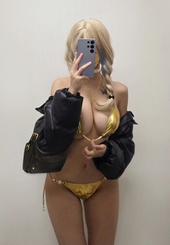 Full leaked Gia venetia/ private onlyfans photo