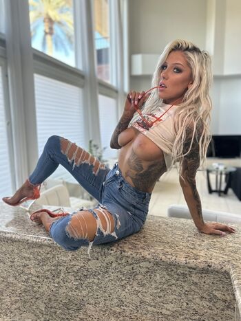 Full leaked Blonde rider private onlyfans photo