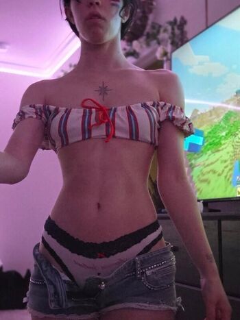 Full leaked Blushymallow private onlyfans photo