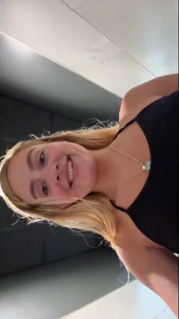 Full leaked Bobbie moore private onlyfans photo