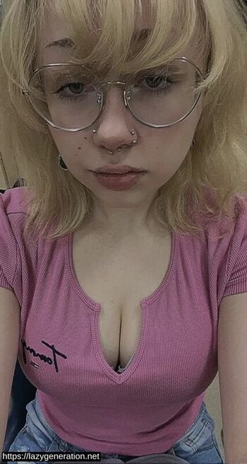 Full leaked Bobbie moore page private onlyfans photo