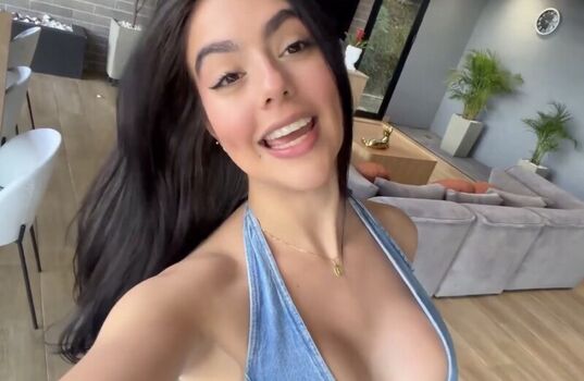 Bobbie Moore