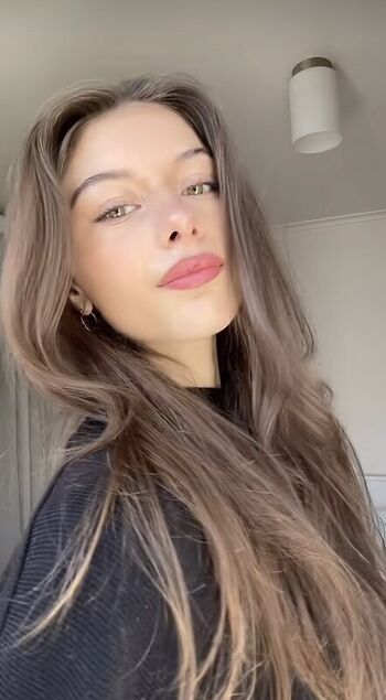 Bobbie Moore