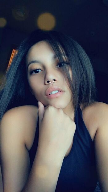Full leaked Bobbie private onlyfans photo