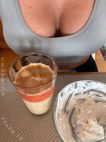 Full leaked Boobtrop private onlyfans photo