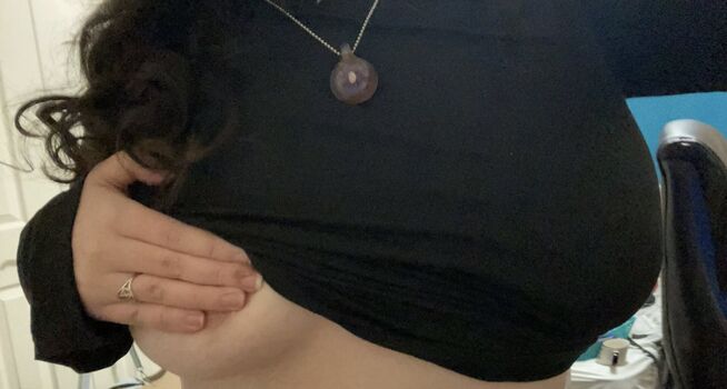 Full leaked Boogergyatt private onlyfans photo