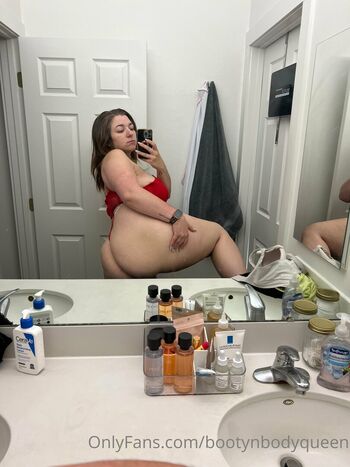 Full leaked Bootynbodyqueen private onlyfans photo