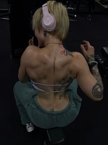 Full leaked Boredgymdarling private onlyfans photo