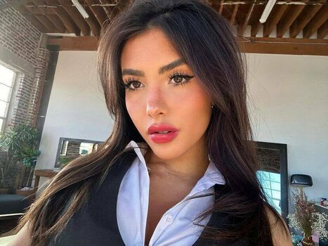 Full leaked Botez sisters private onlyfans photo