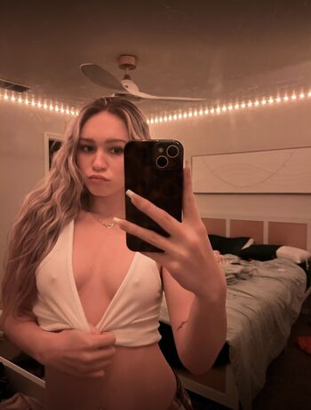 Full leaked Brianaboo  page private onlyfans photo