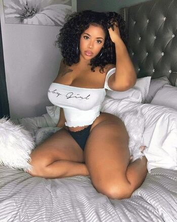 Full leaked Briannaamor private onlyfans photo