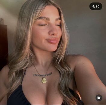 Full leaked Brisa rotuno private onlyfans photo