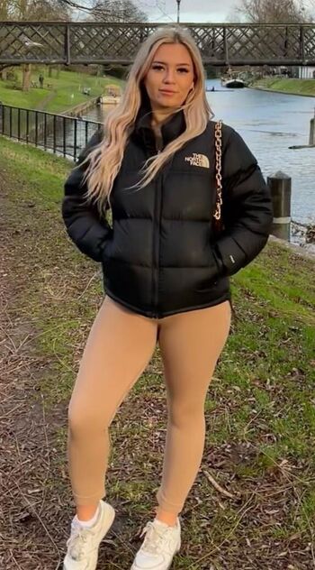 Full leaked British chavs private onlyfans photo