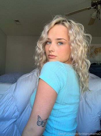Full leaked Brittanymomma private onlyfans photo