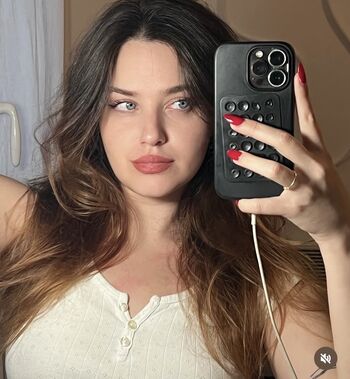 Full leaked Broocoline private onlyfans photo
