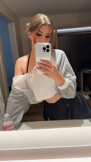 Brooke monk  page leaked photo video viral