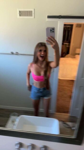 Full leaked Brooke monk  page private onlyfans photo