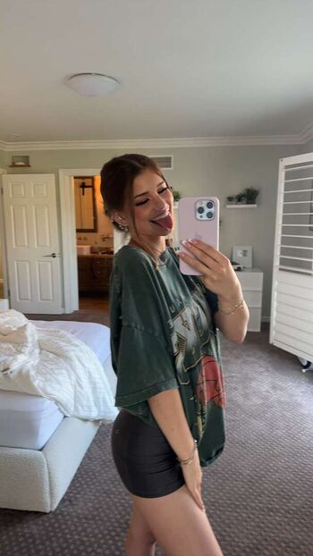 Full leaked Brooke monk private onlyfans photo