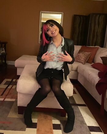 Full leaked Brooke rose page private onlyfans photo