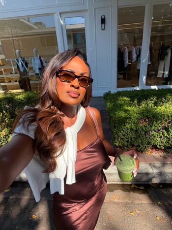 Full leaked Brooke thomas private onlyfans photo