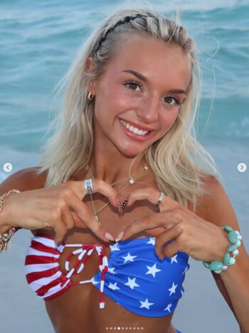 Full leaked Brooklynn lily private onlyfans photo