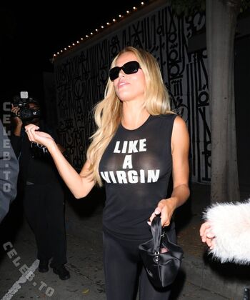 Full leaked Brooks nader page private onlyfans photo