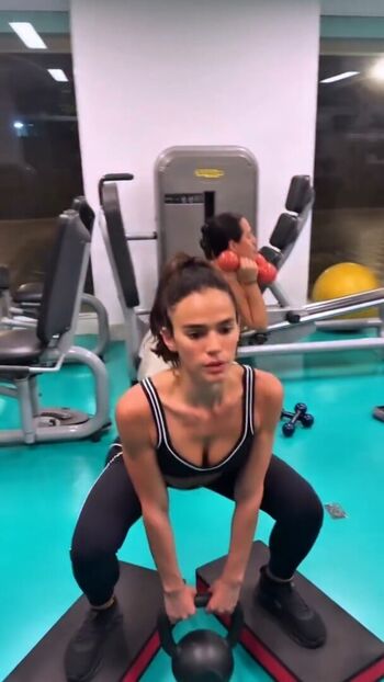 Bruna Marquezine