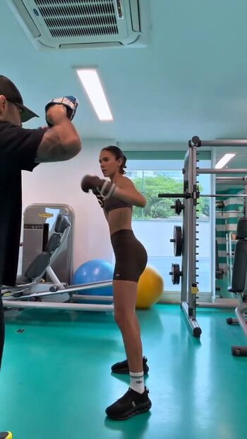 Bruna Marquezine