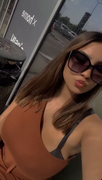 Full leaked Bruneta ta private onlyfans photo