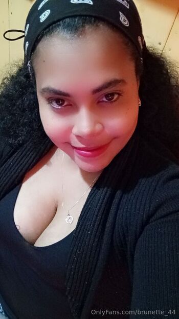 brunette_44