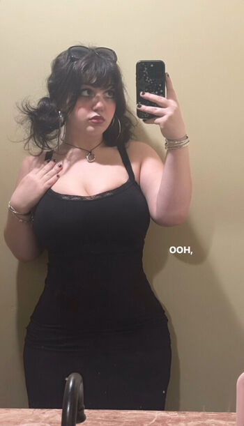 Full leaked Buggiewuggie private onlyfans photo