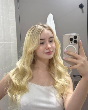 Bulebarbie_official