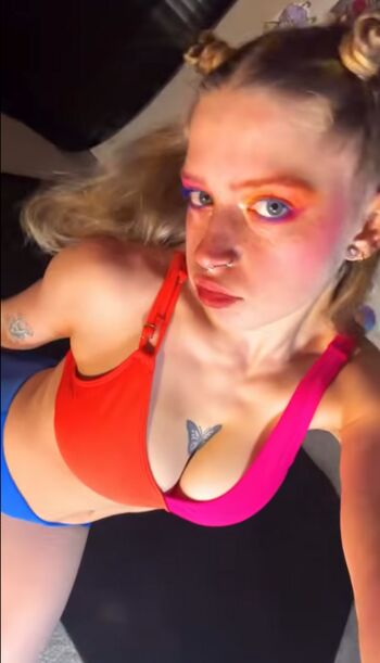 Full leaked Bunni b bendi private onlyfans photo