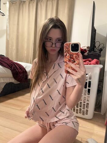 Full leaked Bunnygirlbree  page private onlyfans photo