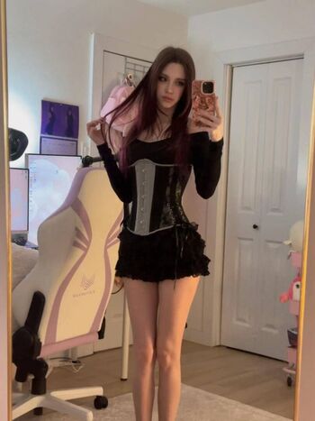 BunnyGirlBree