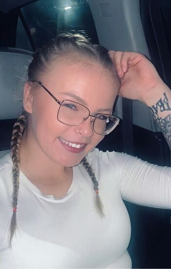 Full leaked Busty kristen from iowa private onlyfans photo