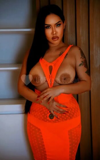 Full leaked Bustyanny private onlyfans photo