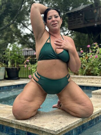 Full leaked Bustybexx private onlyfans photo