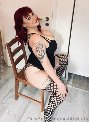 bustyjillfox, tittykatty