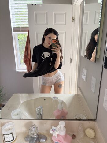 Full leaked Busy b asmr page private onlyfans photo