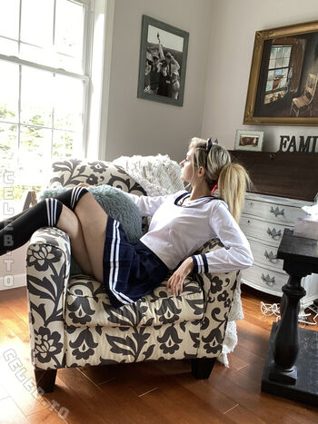 Full leaked Busy b asmr page private onlyfans photo