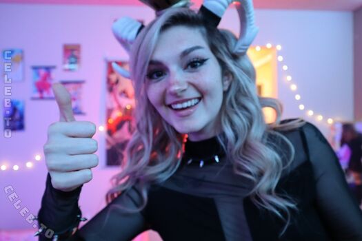 Full leaked Busy b asmr page private onlyfans photo