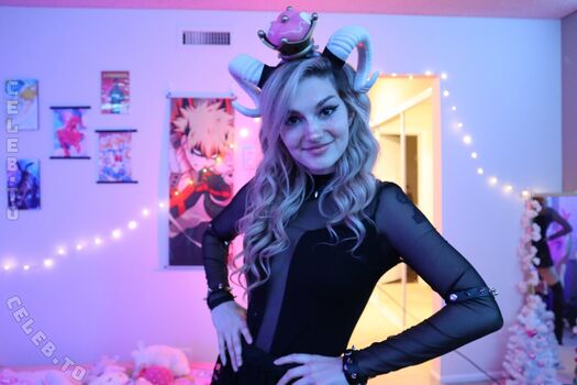 Full leaked Busy b asmr page private onlyfans photo