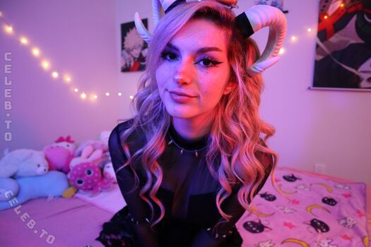 Full leaked Busy b asmr page private onlyfans photo