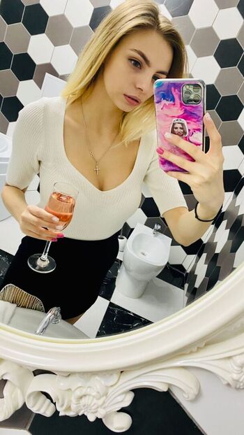 Full leaked Busyaplus private onlyfans photo