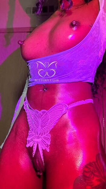 Full leaked Butterflylair private onlyfans photo