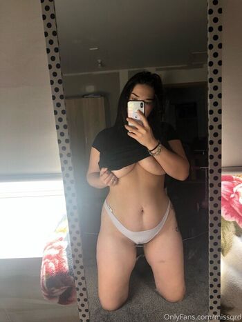 buxom_babenz