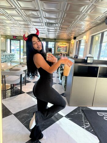 Full leaked Bvbyskitty private onlyfans photo