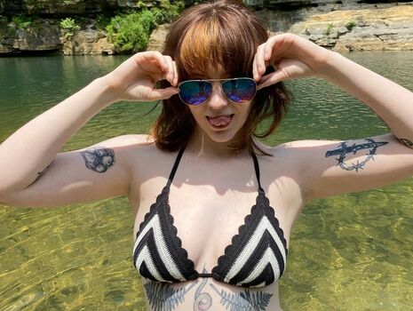 Bvnnybeth leaked photo video viral